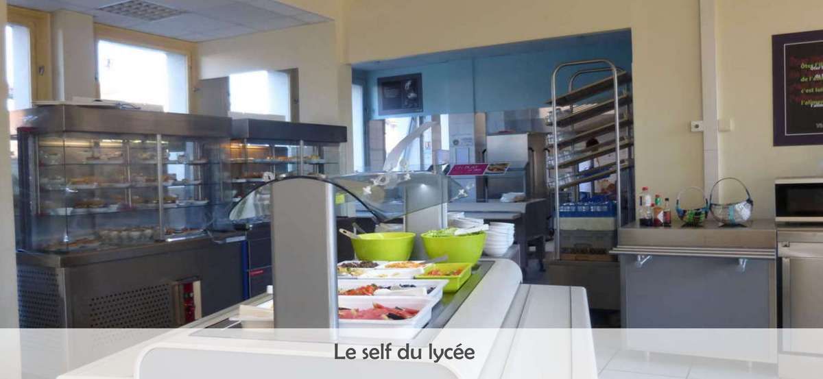 Self du lyce
 - 