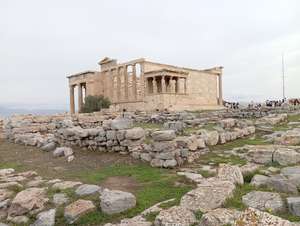 Voyage culturel dans la Grce antique et moderne